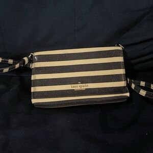 Kate Sade New York Cedar Street Aster Cross-Body